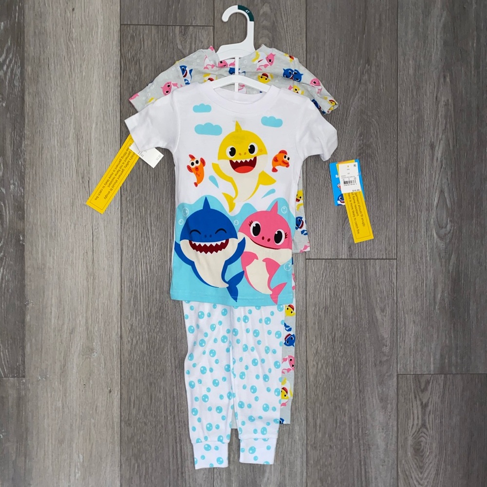 Baby shark pajama set